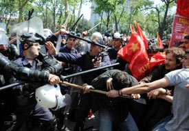 AK Parti'ye geçirme sanatı