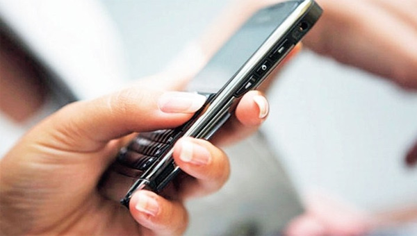 Cep telefonu abonelerine kötü haber