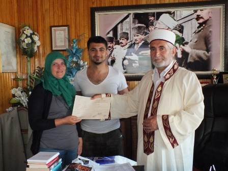 Belçikalı Liesbeth Müslüman oldu