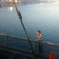 Boğaz Köprüsü'nde intihar
