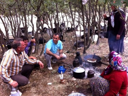 Seydişehir Kaymakamı Sonel'den yörüklere ziyaret