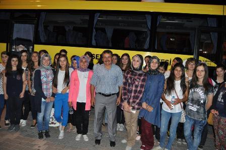 Başarılı öğrenciler kampa gönderildi