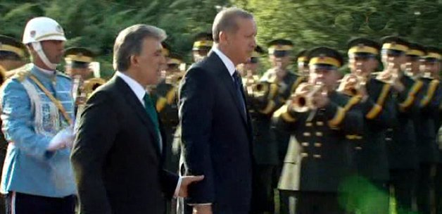 Gül'den Cumhurbaşkanı Erdoğan'a ince uyarı!