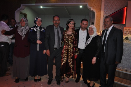 Cemal Ünlü kızını evlendirdi
