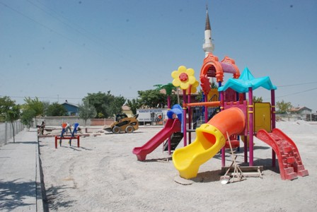 Karatay Belediyesi çocuk parkı sayısını 40'a çıkardı