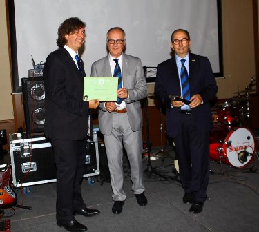 Reha Bilir’e ESFIAP ünvanı