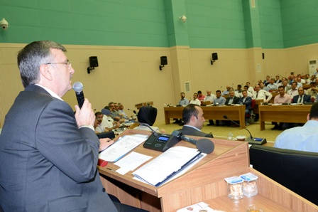 Büyükşehir Belediye Meclisi yeni salonda ilk toplantısını yaptı