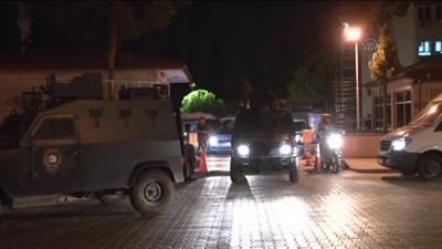 Güngören'de geniş çaplı operasyon