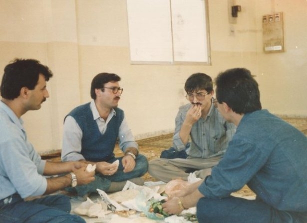 Ürdün Üniversitesindeki sıra arkadaşı Davutoğlu'nu anlattı