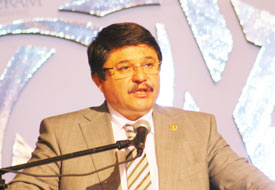 Tanrıverdi: Seçimler Öne Çekilebilir