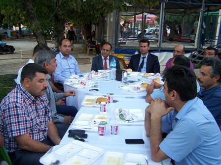 Eğitim-Bir-Sen üyeleri piknikte bir araya geldi