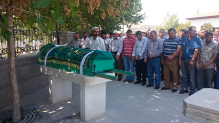 Seken kurşunla ölen engelli Muammer Öztürk toprağa verildi