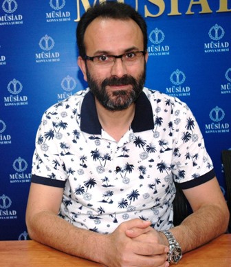 Cuma toplantıları sürüyor