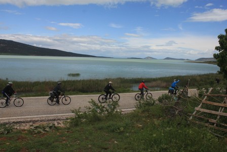 Bisiklet tutkunları "Sağlıklı yaşam" için 165 kilometre pedal çevirecekler