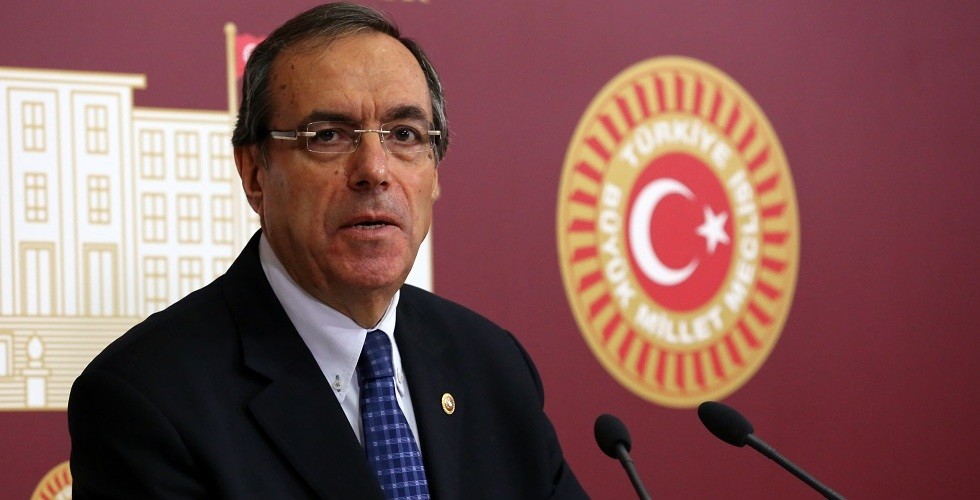 Atilla Kart'ın şikayetçi olduğu 82 hakim ve savcı hakkındaki FETÖ davası başlıyor