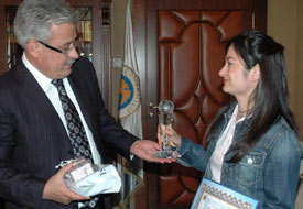 'Damlayan Sular Vakfı' ile birinci oldu