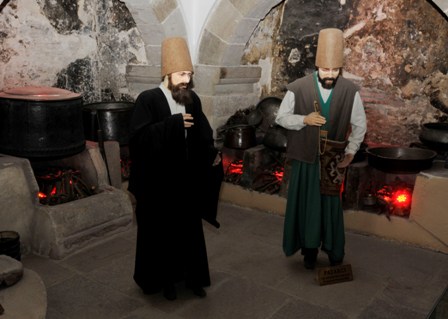 Ateşbaz, ocağına dönüyor