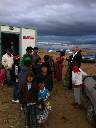 Cihanbeyli Belediyesinden Suriyelilere yardım