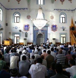 Bayram namazı saatleri belli oldu! Konya'da bayram namazı kaçta?
