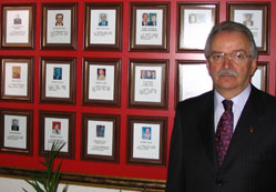 İsimleri Vilayet'in şeref tablosunda