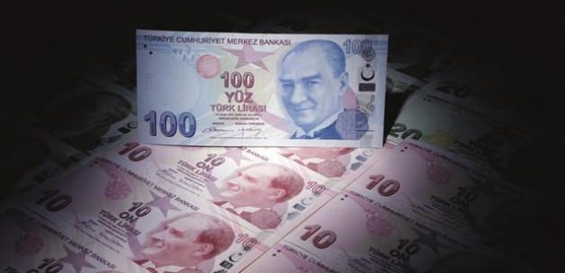 Bankacılıkta şube azaldı, çalışan arttı