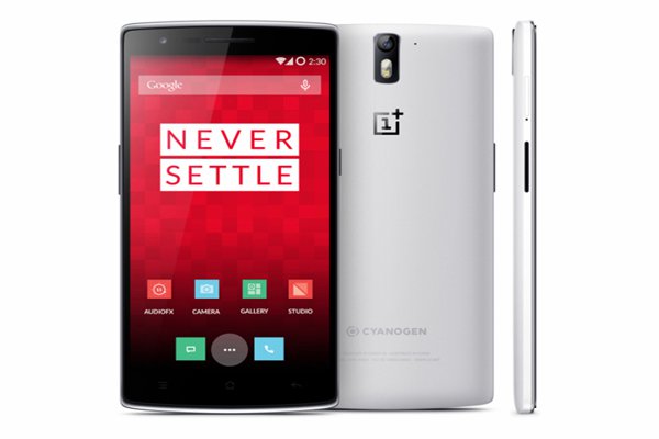 Cebinizde bu telefona yer açın! OnePlus 2 geliyor!