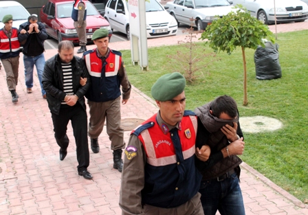 Suç örgütü operasyonu şüphelileri adliyeye sevk edildi