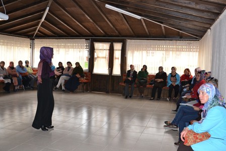KADEM’den “Mutlu aile mutlu çocuk” seminerleri