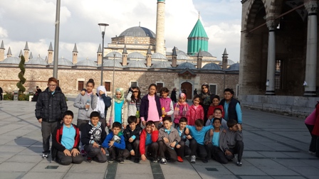 Gençlik’den camilere ziyaret