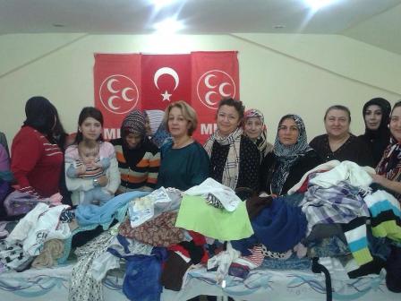 MHP Kadın Kolları Türkmenlere yardım elini uzattı