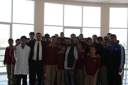 Genç yazar ilk kitabı “Sencil” ile Lale Kolejinde öğrenciler ile buluştu