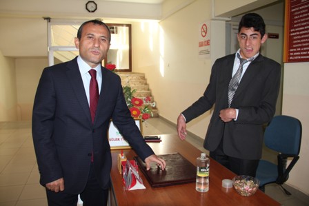 Engelli genç, devletin "gülen yüzü" oldu