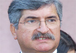 Fikri Sağlar neden susuyor?