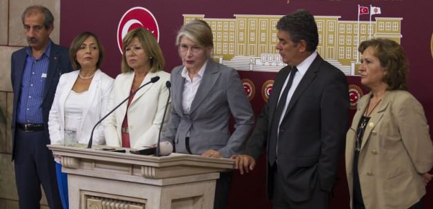 Bir yeni parti de CHP'nin içinden çıkıyor