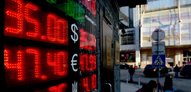 Dolar'da kritik karar öncesi sert düşüş!