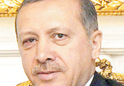 Başbakan'a doktor tavsiyeli gözlük