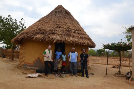 Zimbabve’ye Dost Eli