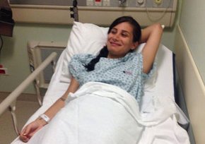 İrem Derici'nin ateşi 39 dereceyi buldu! Hastalığı ne?