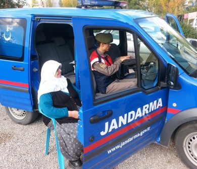 Jandarmadan yerinde hizmet