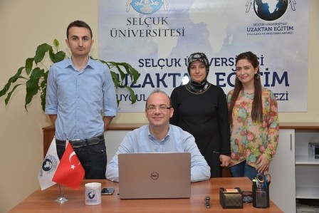 Uzaktan yüksek lisans başladı