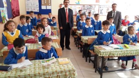 Okullarda aşure ikramı