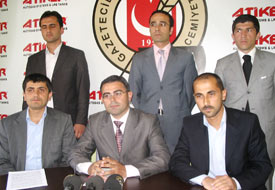'Emekli paşalara ziyaret'  tepkisi sürüyor