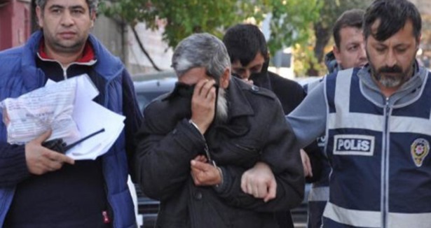 "Ben Hızır Aleyhisselam'ım" deyip dolandırdı