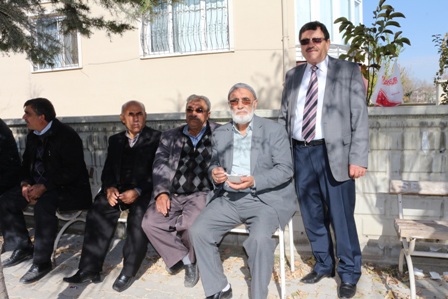 Konzanlılar'dan aşure ikramı