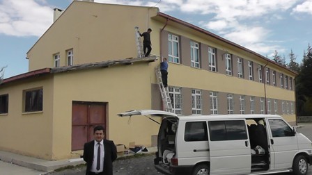 Kermesle güvenlik kamerası aldılar