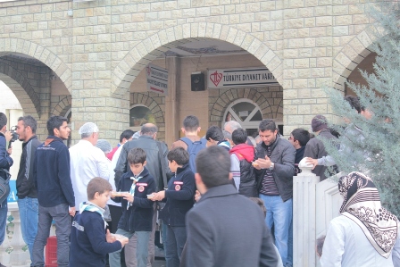Minik gönüller camiyle buluştu