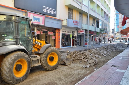 Hamam caddesi yenileniyor