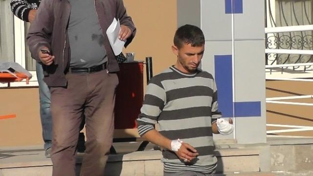 Konya'da bir işçi parmağını halata sıkıştırdı