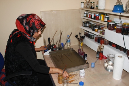 Suya düşen çiçek