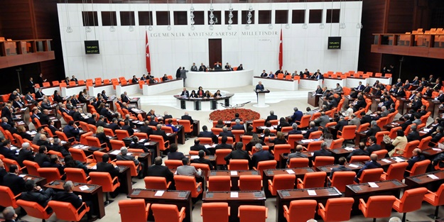 İsmet Yılmaz'ın O Sözleri Chp Ve Mhp'lileri Çıldırttı